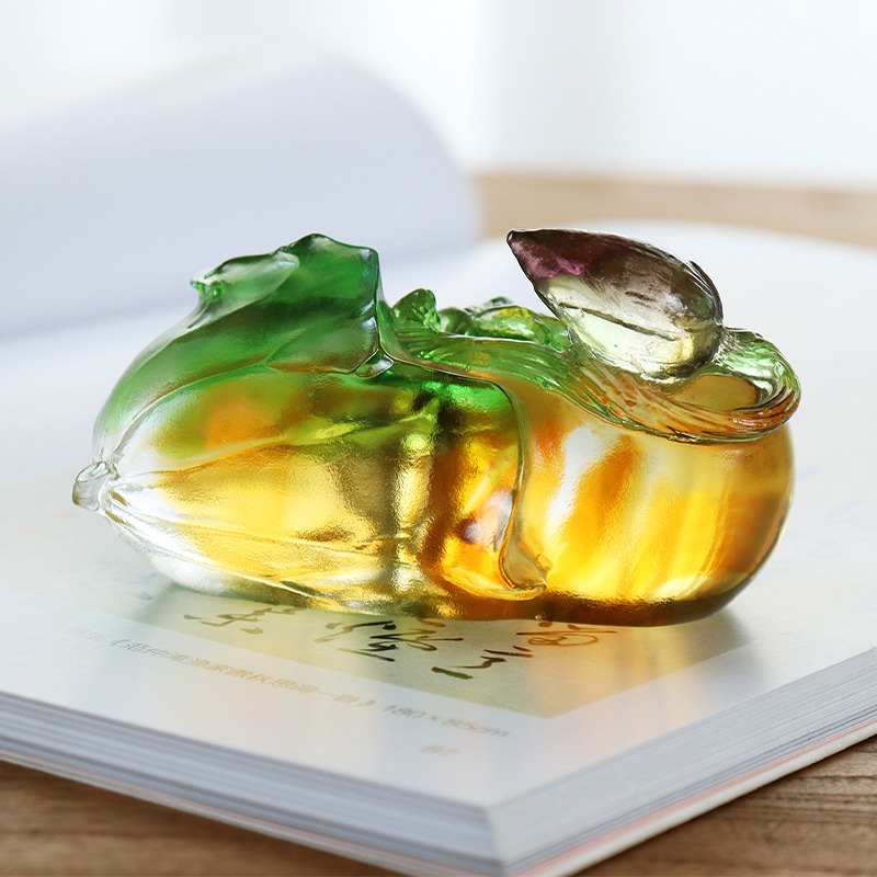 Ornáidí Dealbhóireachta Gloine Crystal Daite Persimmon-chruthach