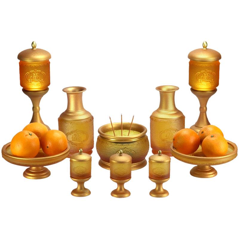 Tairiscintí gloine don teampall Búdaíoch chun saibhreas agus taisce a thabhairt