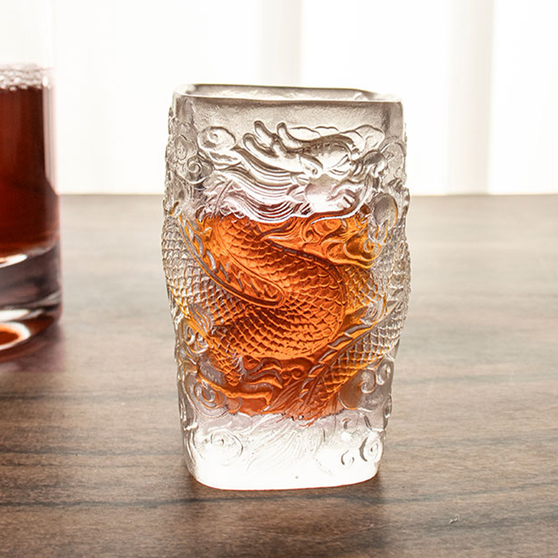 Antique Dragon faoisimh gloine fíona cupán tae cupán