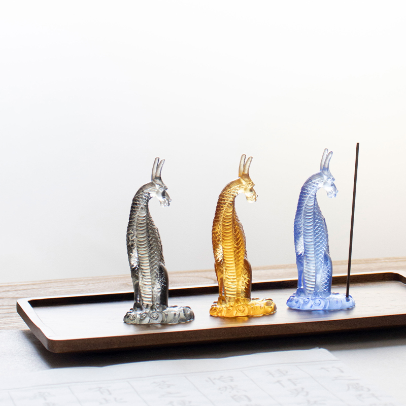 Sealbhóir Incense Gloine Kirin