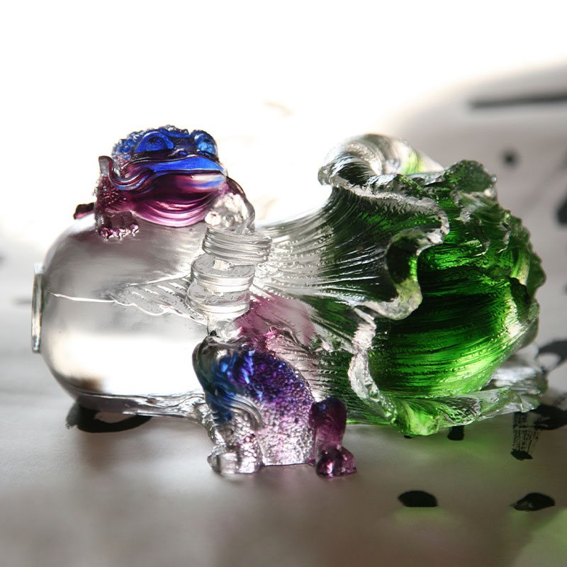 Ornáidí Dealbhóireachta Buafaí Órga Crystal Glass