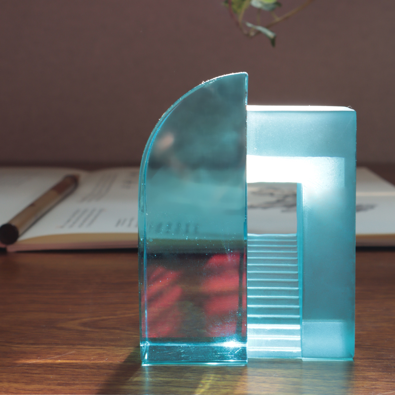 Gloine frosted gorm grádán Ornáidí súgartha Síneacha