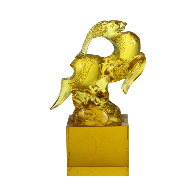 Séala criostail gloine ór trédhearcach caorach-chruthach